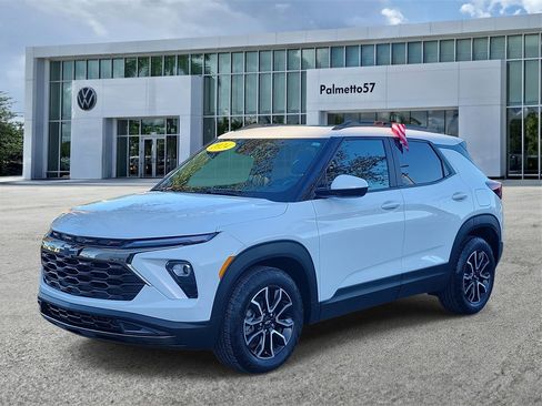 Used 2024 Chevrolet TrailBlazer ACTIV w/ Convenience Package image 3