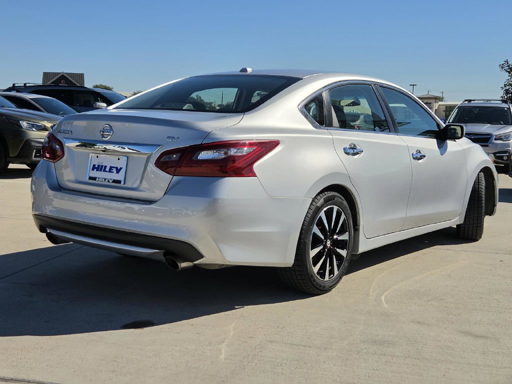 Used 2018 Nissan Altima 2.5 SV FWD image 4