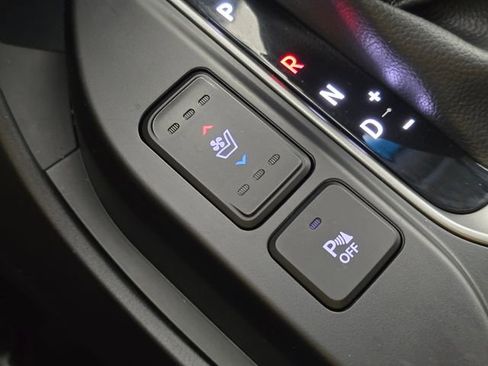 Used 2017 Hyundai Santa Fe Sport image 31