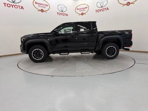 New 2026 Toyota Tacoma TRD Off-Road AWD/4WD image 5
