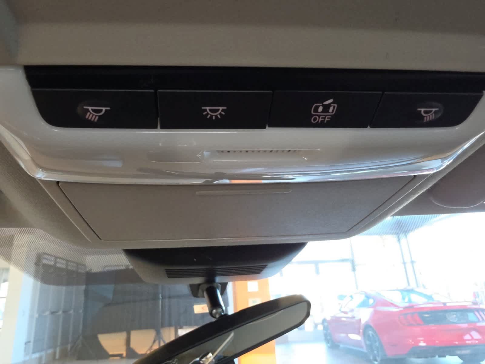 Used 2025 Nissan Sentra SV FWD image 22