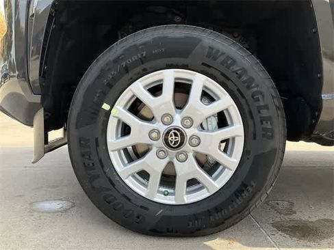 New 2025 Toyota Tacoma SR5 image 12