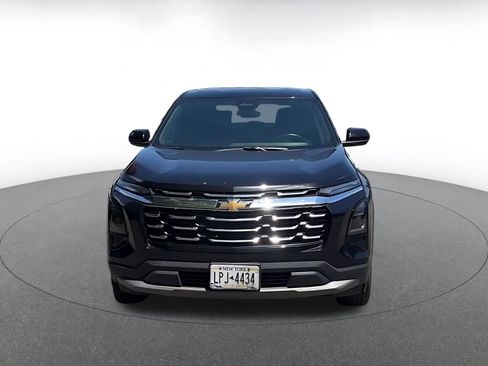 Used 2025 Chevrolet Equinox LT FWD image 4