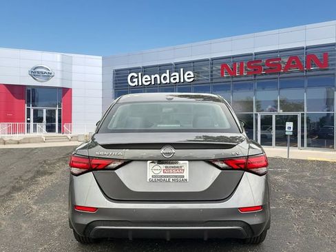 Used 2021 Nissan Sentra SV w/ Trunk Package FWD image 5