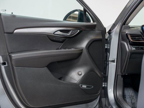 New 2025 Buick Envision Sport Touring image 24