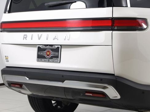 Used 2022 Rivian R1S Launch Edition image 52