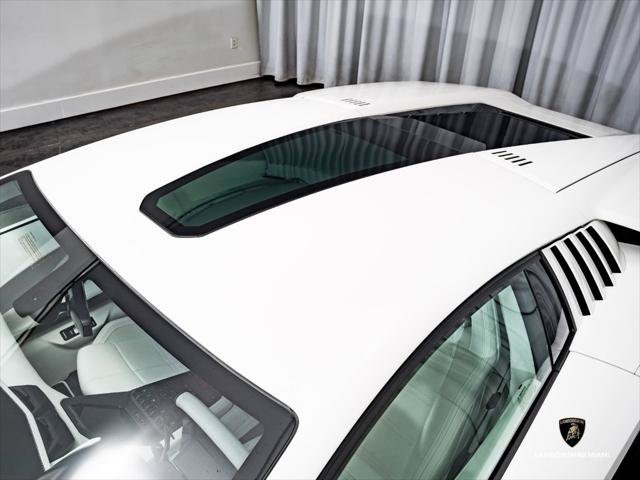 Used 2022 Lamborghini Aventador Countach AWD/4WD image 19
