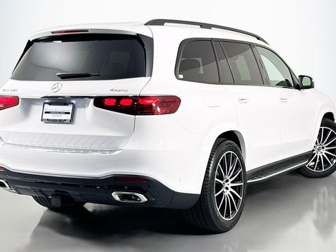 New 2026 Mercedes-Benz GLS 580 4MATIC image 12
