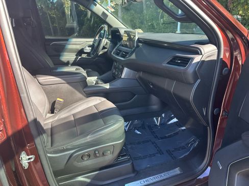 Used 2022 Chevrolet Tahoe RST w/ Luxury Package image 21