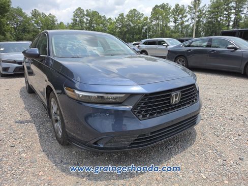 Used 2024 Honda Accord EX-L image 4