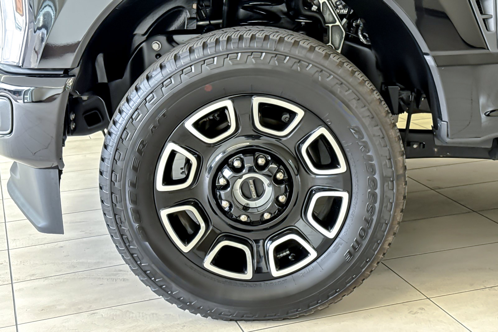 Certified 2025 Ford F350 Platinum AWD/4WD image 26