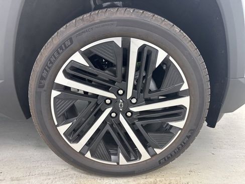 New 2026 Chevrolet Equinox RS w/ Convenience Package III image 33