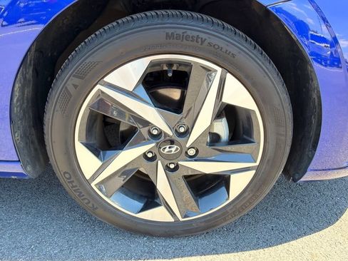 Used 2023 Hyundai Elantra SEL w/ Convenience Package FWD image 34