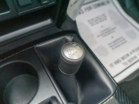 Used 2021 Toyota 4Runner Venture w/ Moonroof Package image 27