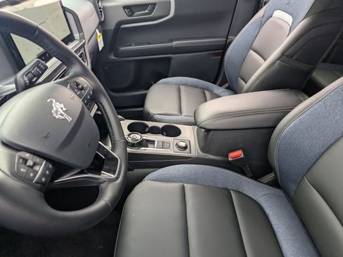 New 2025 Ford Bronco Sport Outer Banks w/ Outer Banks Tech Package+ AWD/4WD image 50