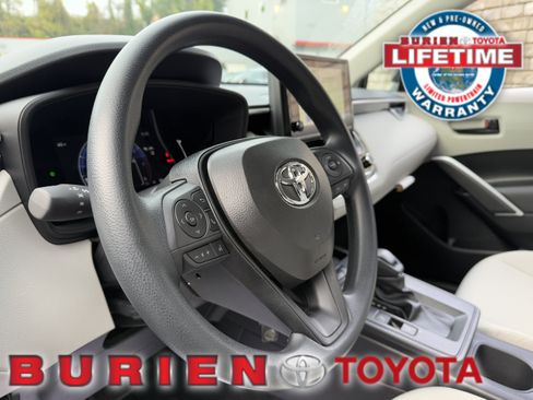 New 2026 Toyota Corolla Cross L image 9