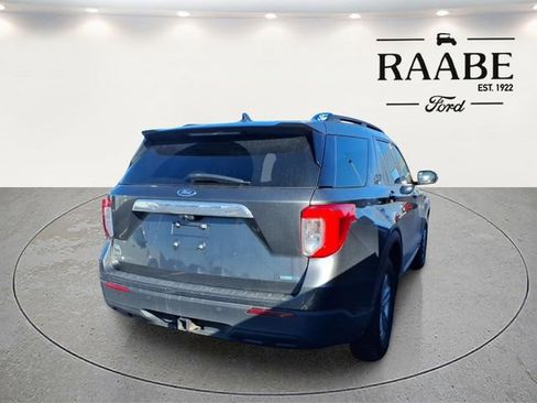 Used 2020 Ford Explorer XLT w/ Class III Trailer Tow Package image 8
