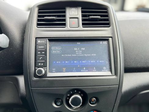Used 2019 Nissan Versa S Plus FWD image 11