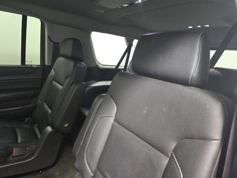 Used 2016 GMC Yukon XL SLT w/ Open Road Package AWD/4WD image 21