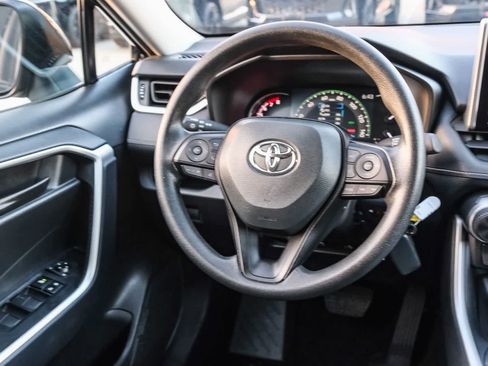 Certified 2025 Toyota RAV4 LE FWD image 17