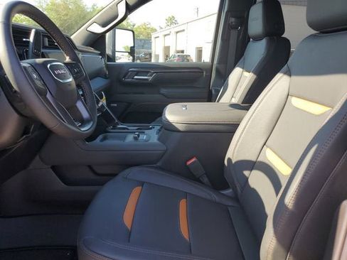 New 2026 GMC Sierra 2500 AT4 w/ AT4 Premium Plus Package AWD/4WD image 20