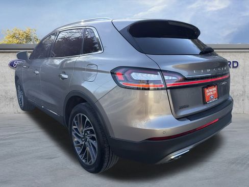 Used 2020 Lincoln Nautilus Reserve image 5