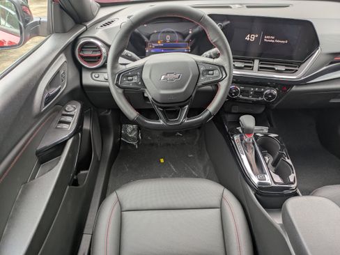 New 2026 Chevrolet Trax RS w/ Driver Confidence Package image 4