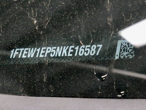 Certified 2022 Ford F150 Lariat w/ Equipment Group 502A High image 35