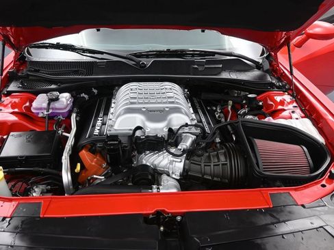 Used 2023 Dodge Challenger SRT Hellcat RWD image 10