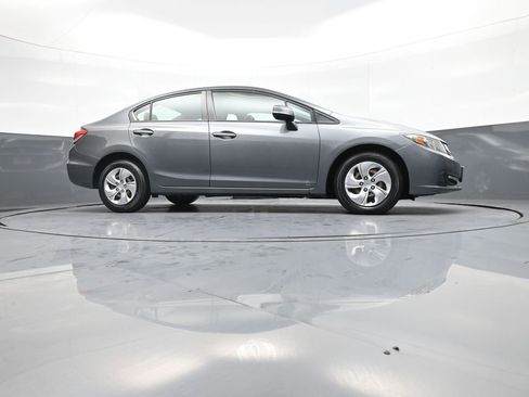 Used 2013 Honda Civic LX image 28