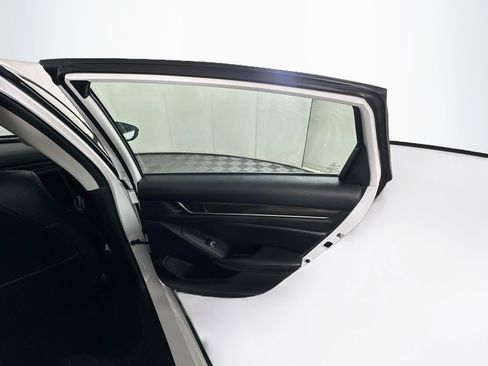 Used 2019 Honda Accord EX-L image 29