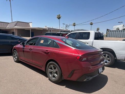 Used 2021 Kia K5 LXS FWD image 5