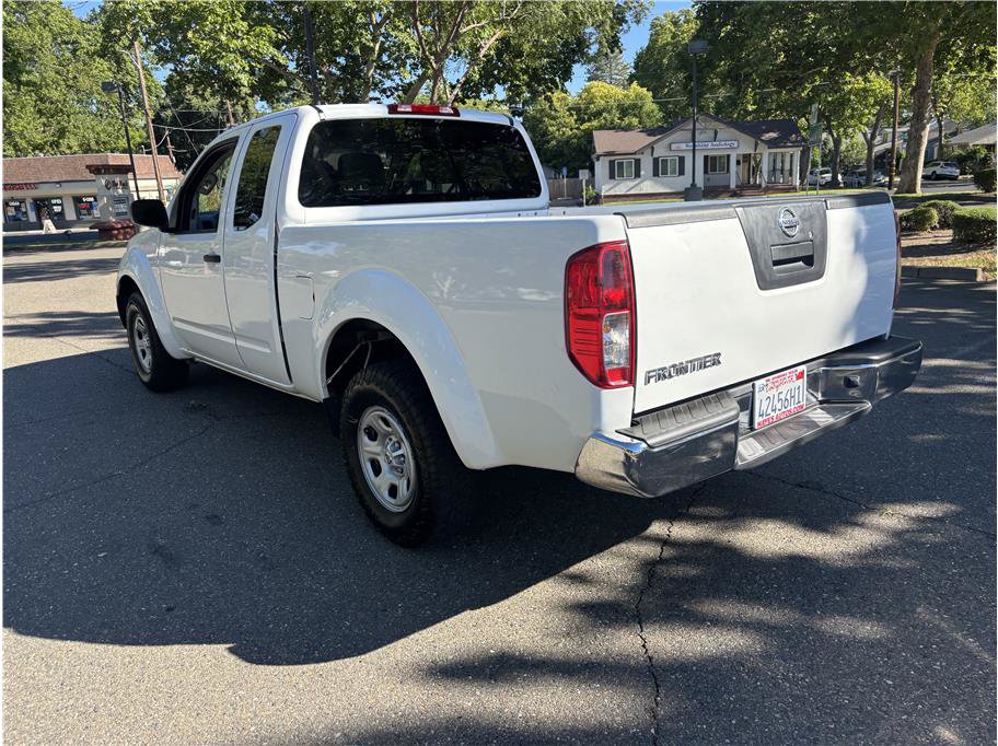 Used 2012 Nissan Frontier S w/ S Preferred Pkg RWD image 8