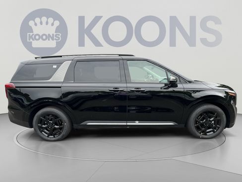 New 2027 Kia Carnival SX Prestige FWD image 8