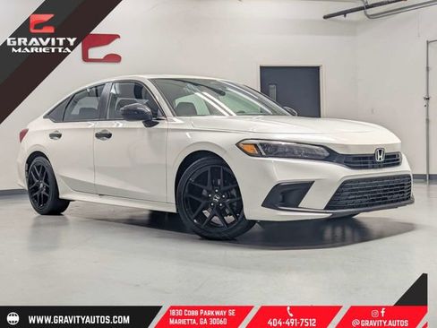 Used 2022 Honda Civic Sport image 1