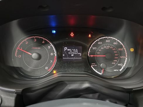 Used 2018 Subaru Crosstrek 2.0i Premium image 14