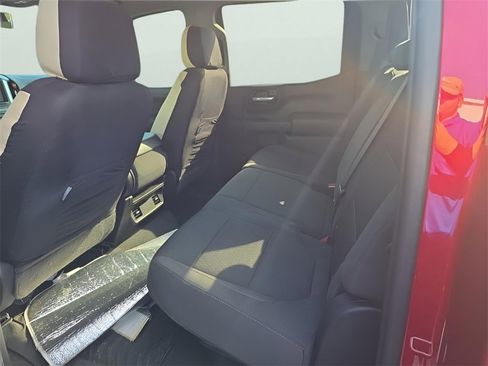 Used 2022 Chevrolet Silverado 1500 Custom image 6