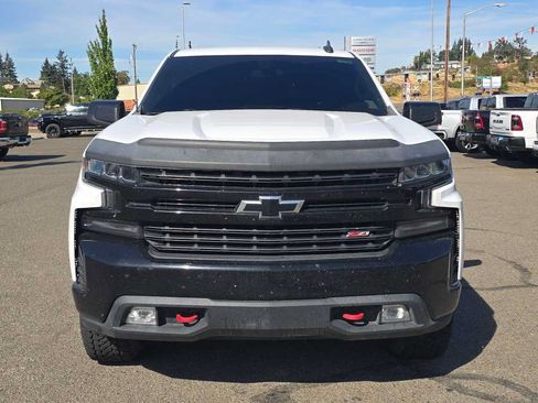 Used 2020 Chevrolet Silverado 1500 LT Trail Boss AWD/4WD image 12