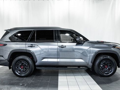 Used 2023 Toyota Sequoia TRD Pro image 3