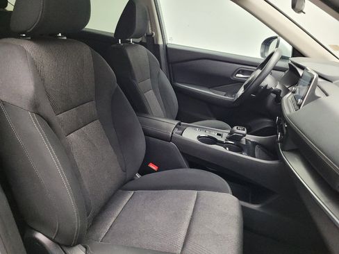 Used 2024 Nissan Rogue SV FWD image 21