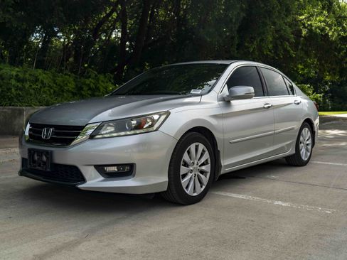Used 2015 Honda Accord EX-L image 5