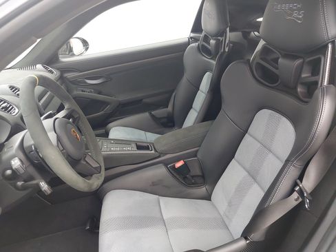 Certified 2025 Porsche 718 Cayman GT4 RS RWD image 5