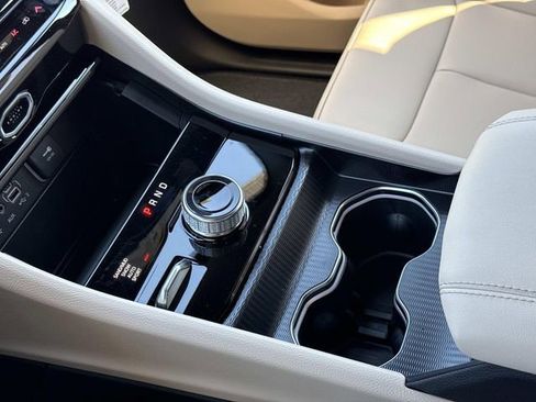 New 2026 Jeep Grand Cherokee Limited image 16