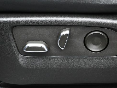 Used 2023 Cadillac Escalade Sport image 10