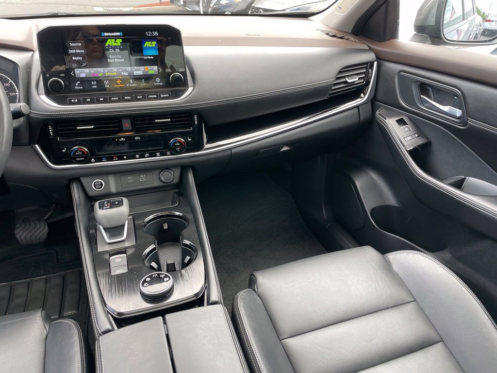 Certified 2023 Nissan Rogue SL w/ SL Premium Package AWD/4WD image 11