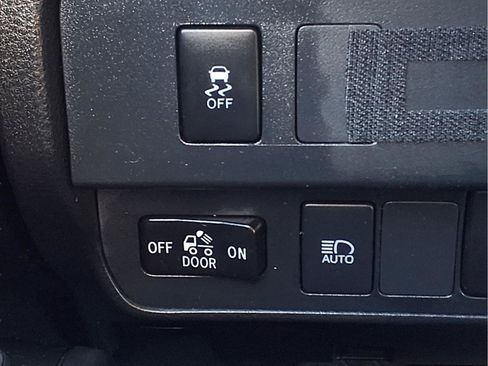 Used 2023 Toyota Tacoma SR image 24