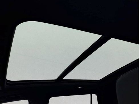 New 2026 Chevrolet Suburban Z71 w/ Sun And Tow Package image 19