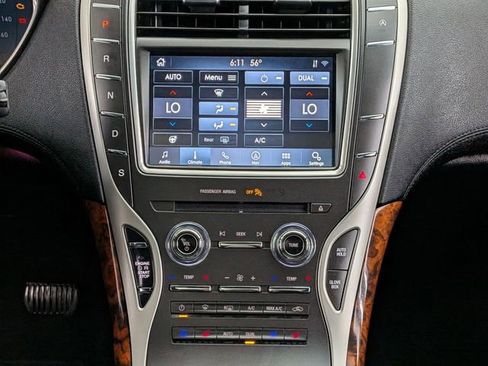 Used 2020 Lincoln Nautilus Reserve w/ Class II Trailer Tow Package AWD/4WD image 32