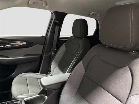 New 2026 Chevrolet TrailBlazer LT w/ Convenience Package image 23