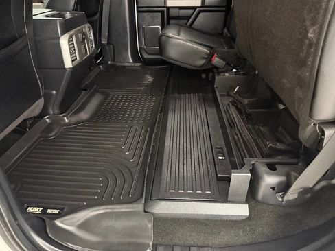 Used 2017 Ford F250 Lariat image 35